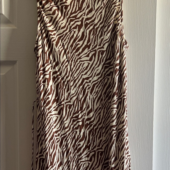WAYF Zebra Print Sleeveless Maxi Dress Size M - Picture 7 of 8